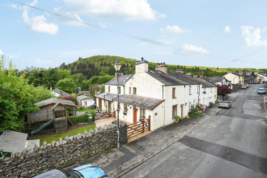 Bens Row Cottage, The Lake District Backbarrow Bagian luar foto